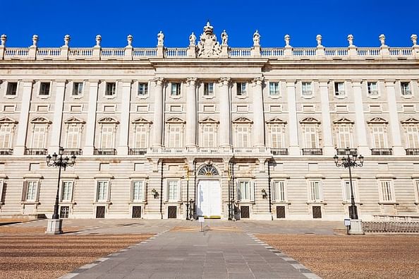 Visita Guiada sin colas al Palacio Real de Madrid - Fun & Tickets