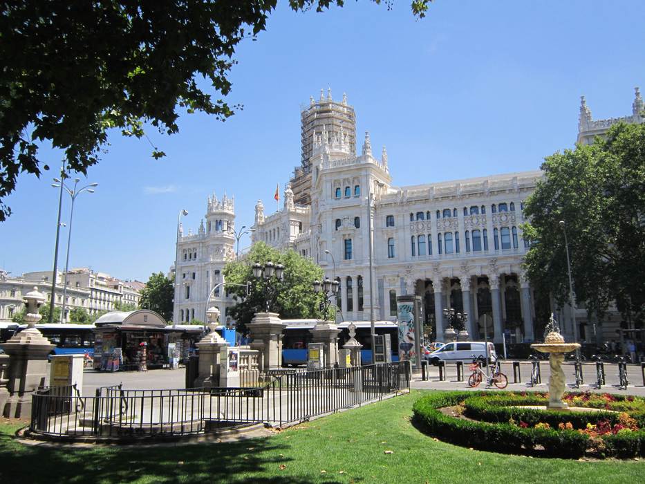 Palacio de Cibeles, parada en la ruta del autobús turístico de Madrid